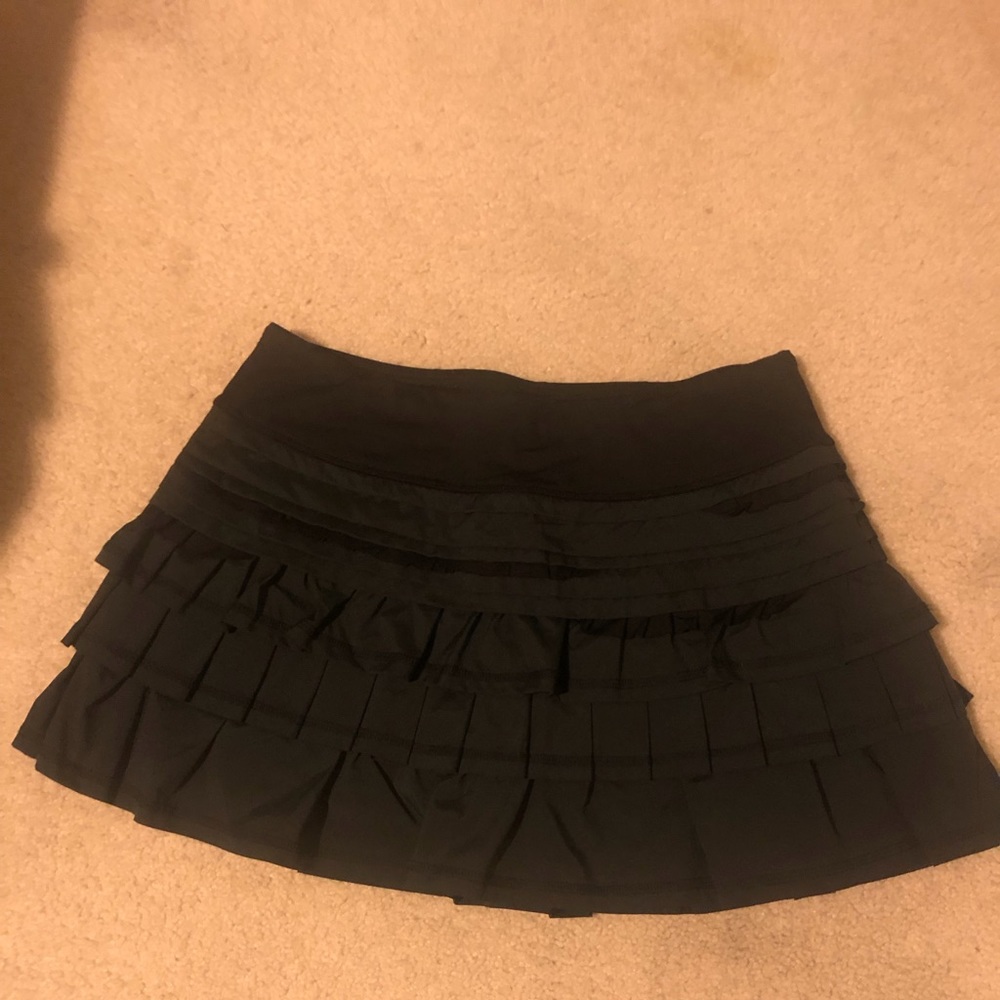 Lululemon Back on Track skirt